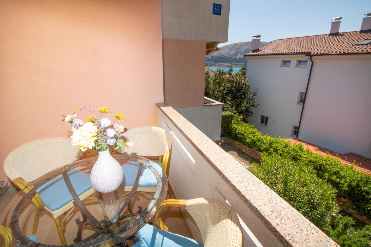 Apartamento Ema & Mislav With Terrace Baška